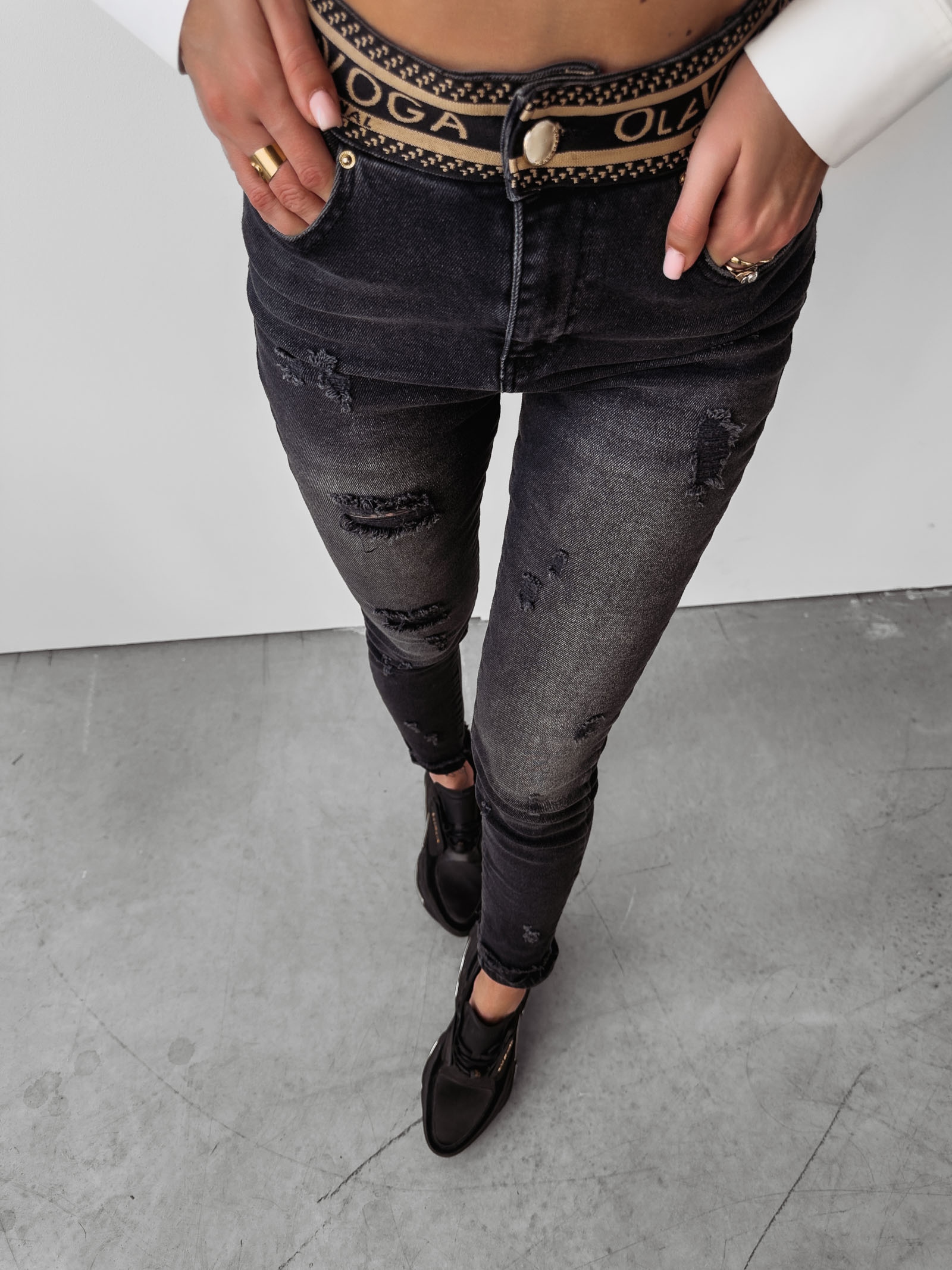 Spodnie jeansowe high waist Dore Ola Voga czarne