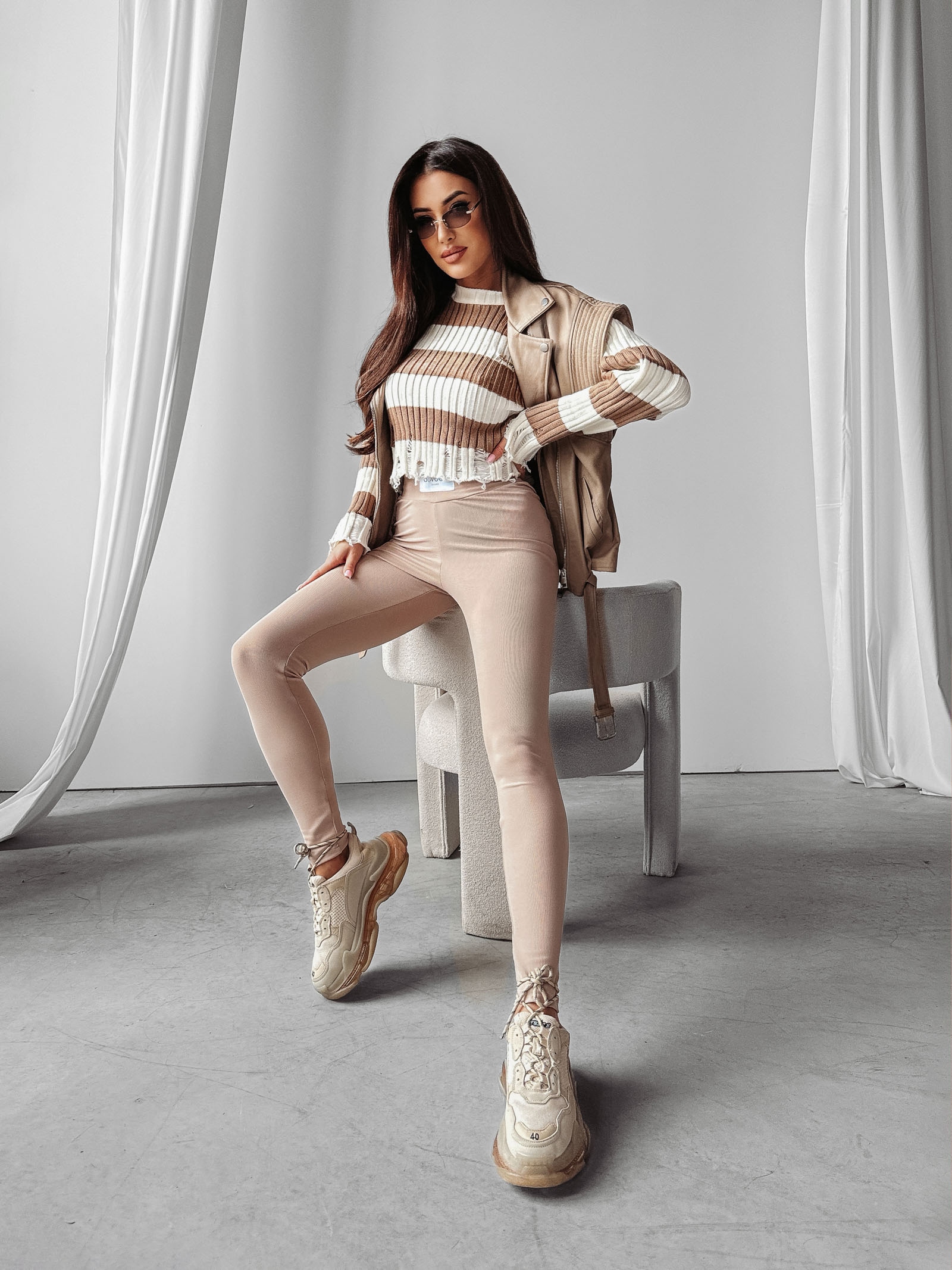 Legginsy modelujące push up Roder Ola Voga beżowe