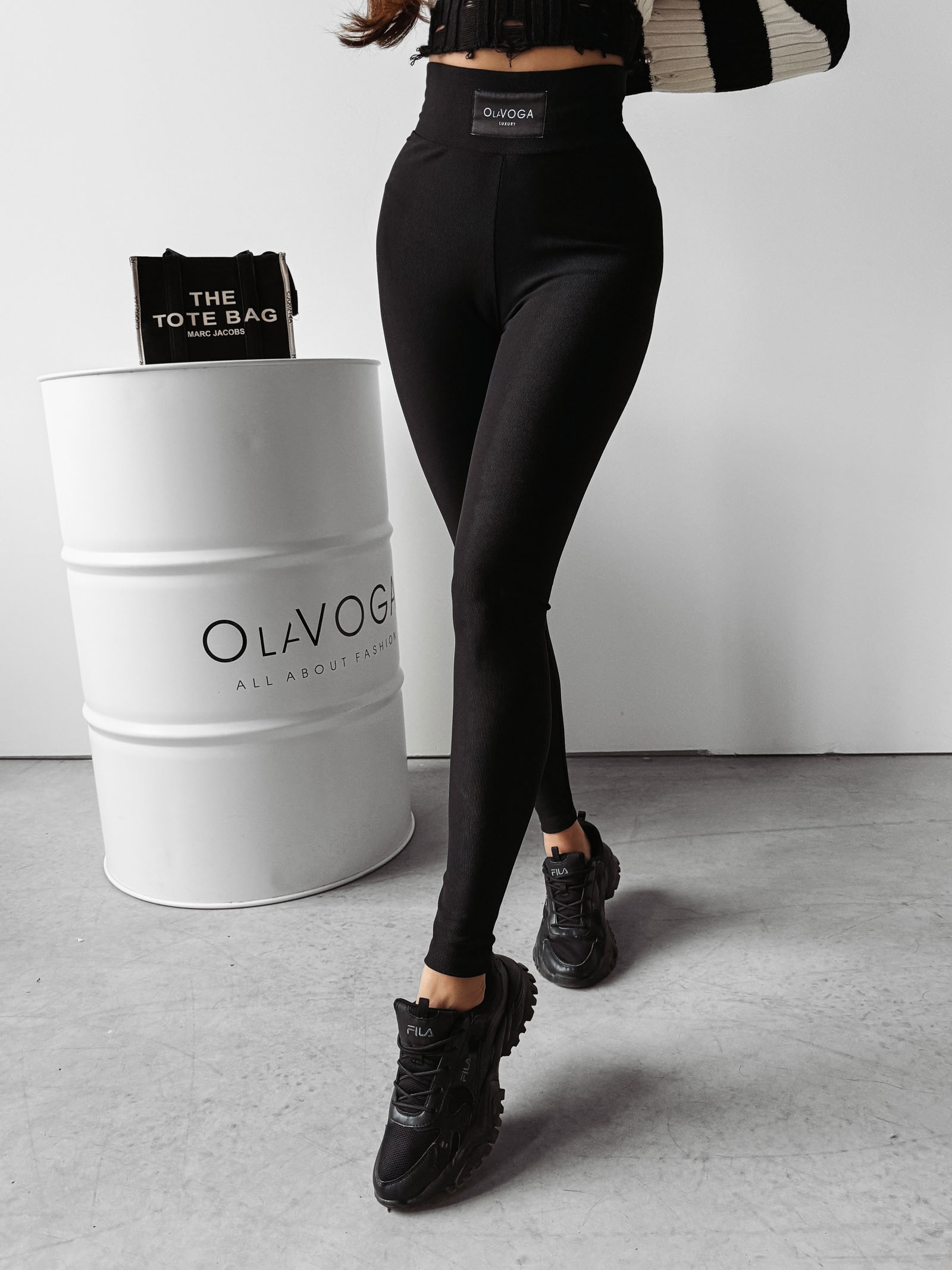 Legginsy modelujące push up Roder Ola Voga czarne