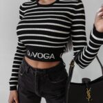 Bluzka basicowa prążkowana Dana Ola Voga czarno-ecru