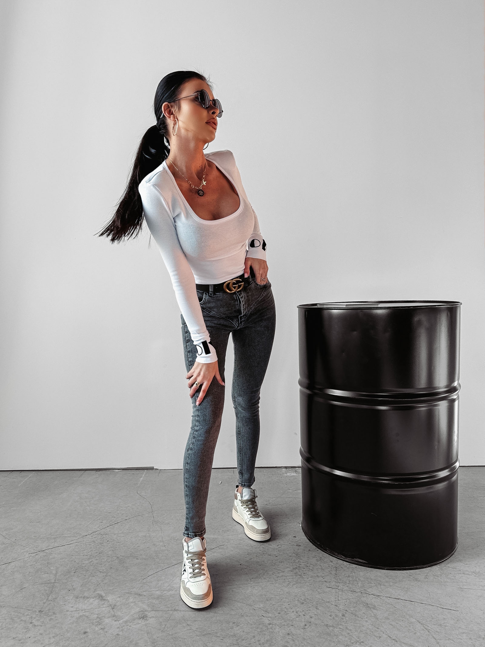 Bluzka dopasowana basic Fate Ola Voga biała