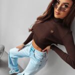 Sweter prążkowany z golfem Danna Ola Voga brązowy