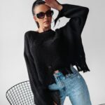 Sweter damski postrzępiony MILEY OLAVOGA czarny