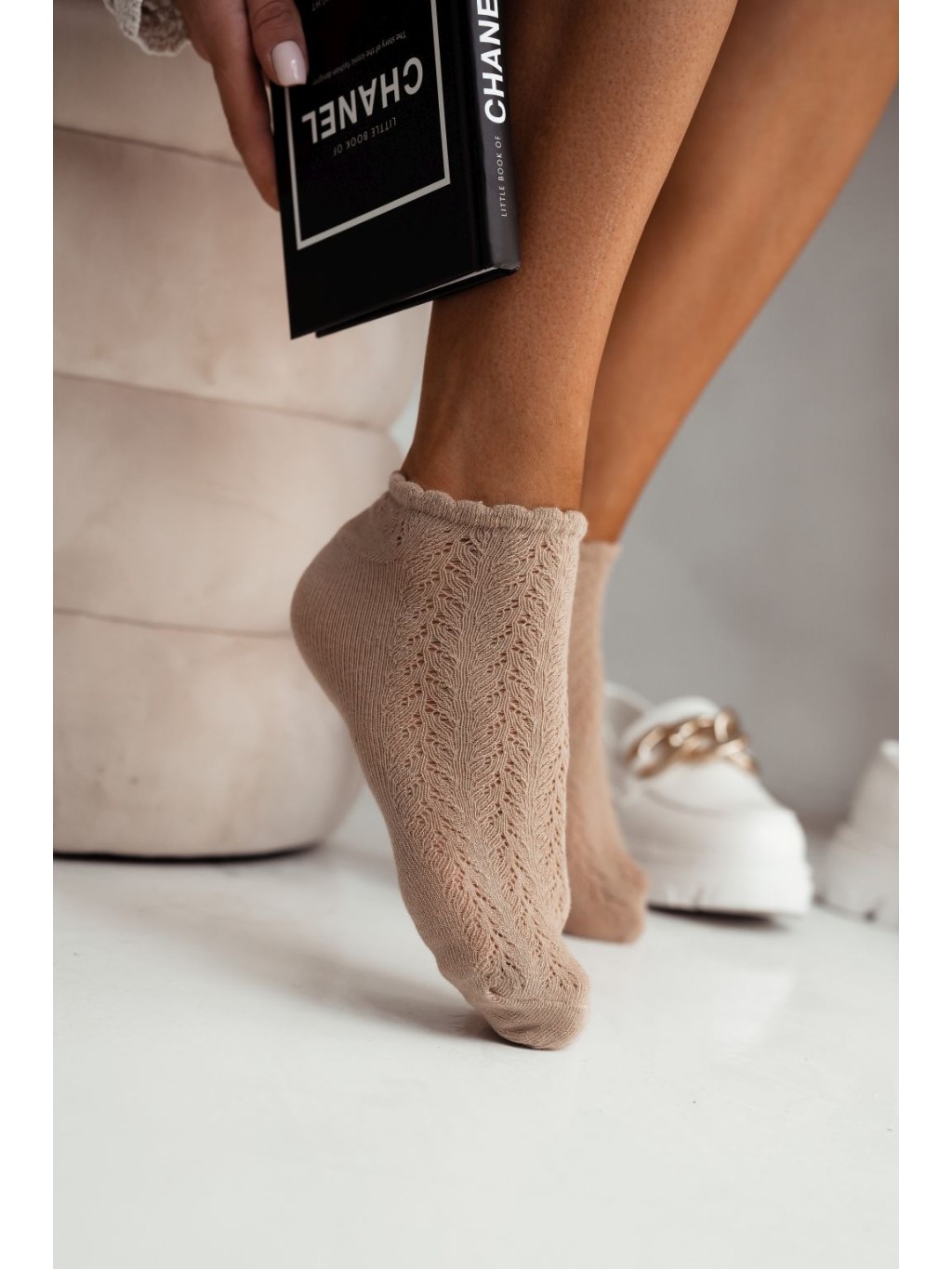Stopki bawełniane ażurowe beżowe