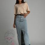 Crop top ze ściąganiem w pasie YoYo beżowy