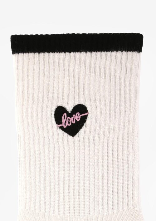 Skarpetki damskie z wyhaftowanym sercem ecru