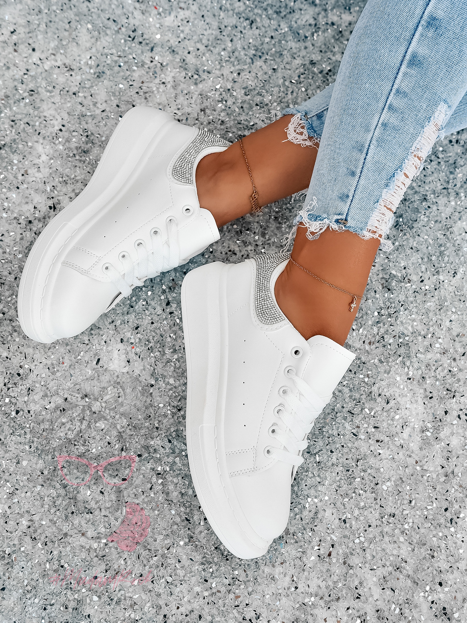 Buty sportowe Madam Upper X białe z diamencikami