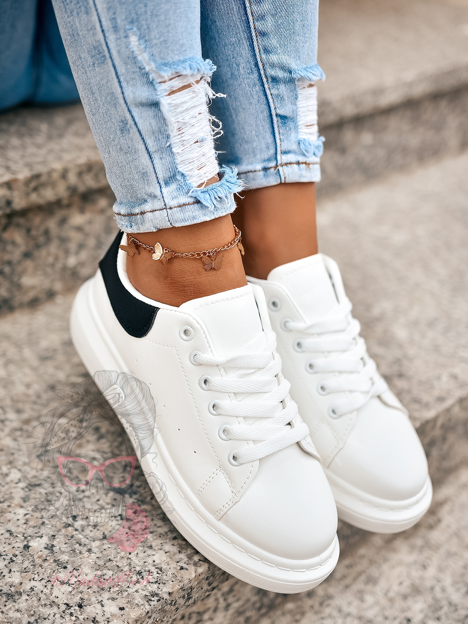 Buty sportowe Madam Upper X białe z czarnym