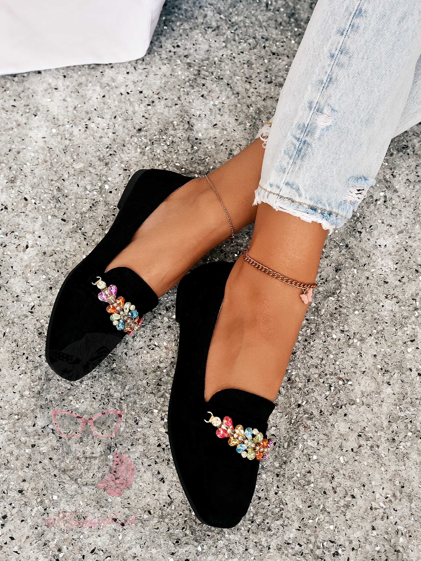 Mokasyny z kamieniami Madam Saco czarne