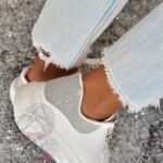 Trampki z cyrkoniami Madam Show Must Go On białe