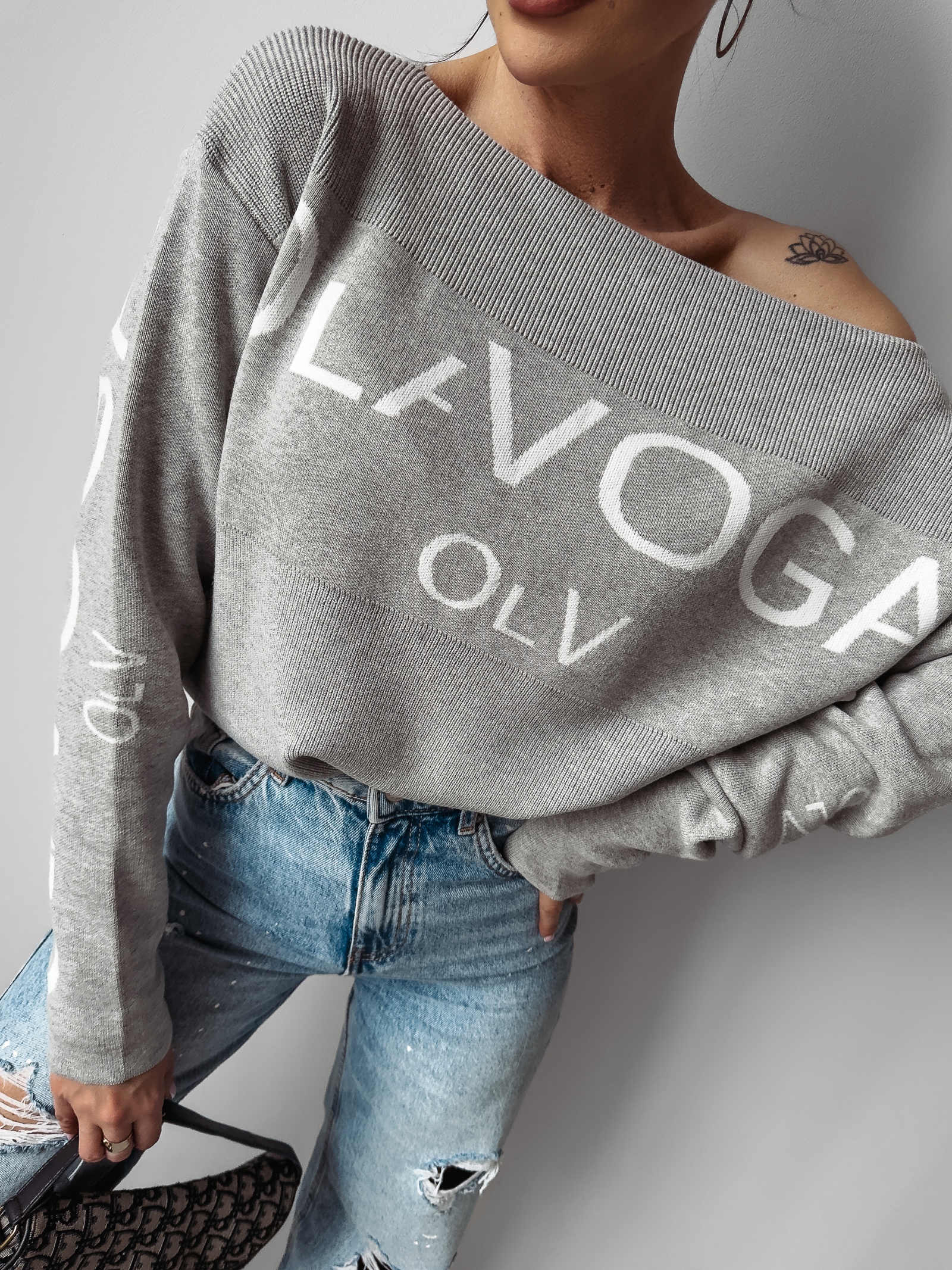 Sweter oversize Joanna Ola Voga j.melanż