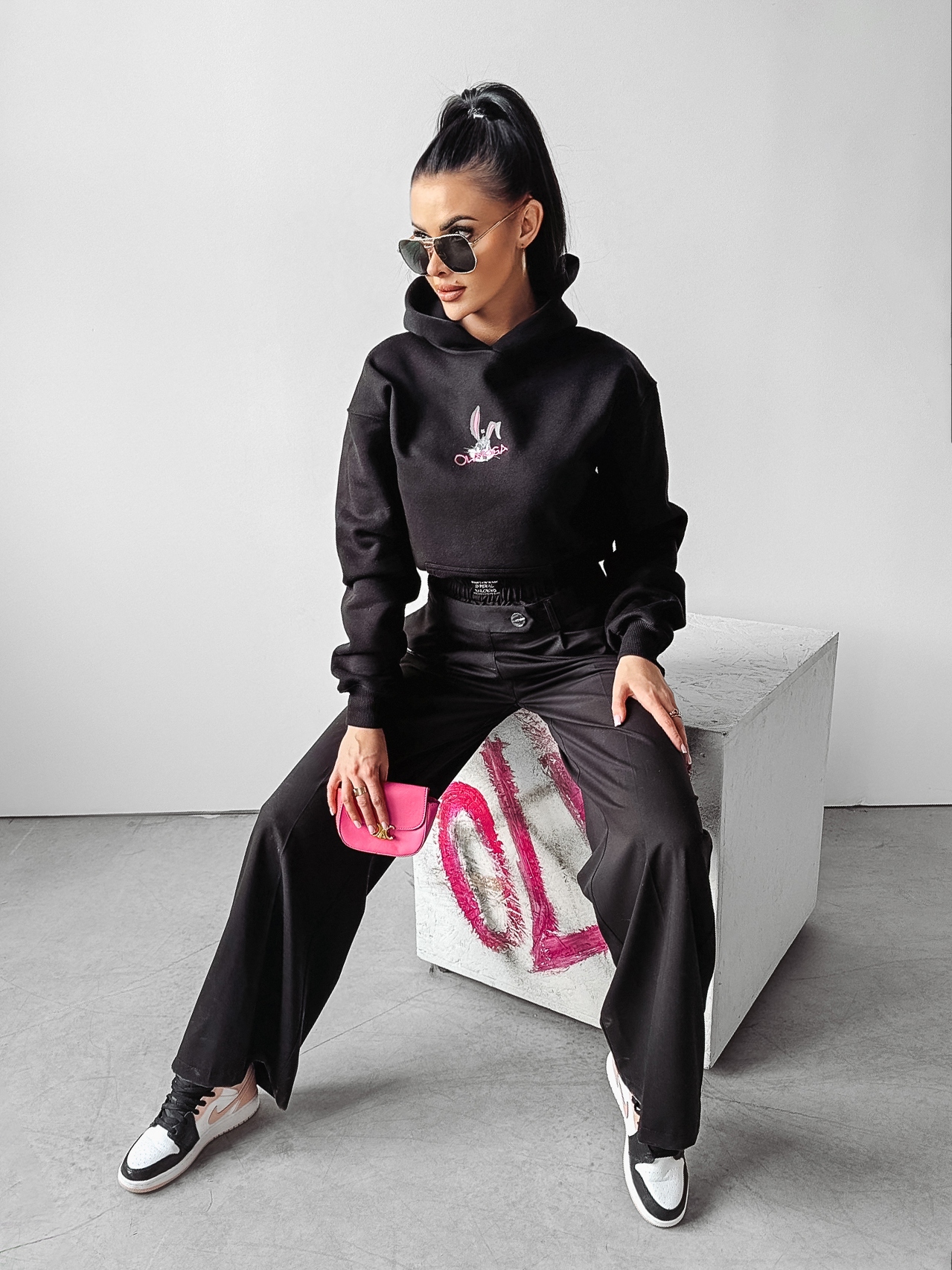 Bluza kangurka Blame Ola Voga czarna Bluza kangurka Blame Ola Voga czarna