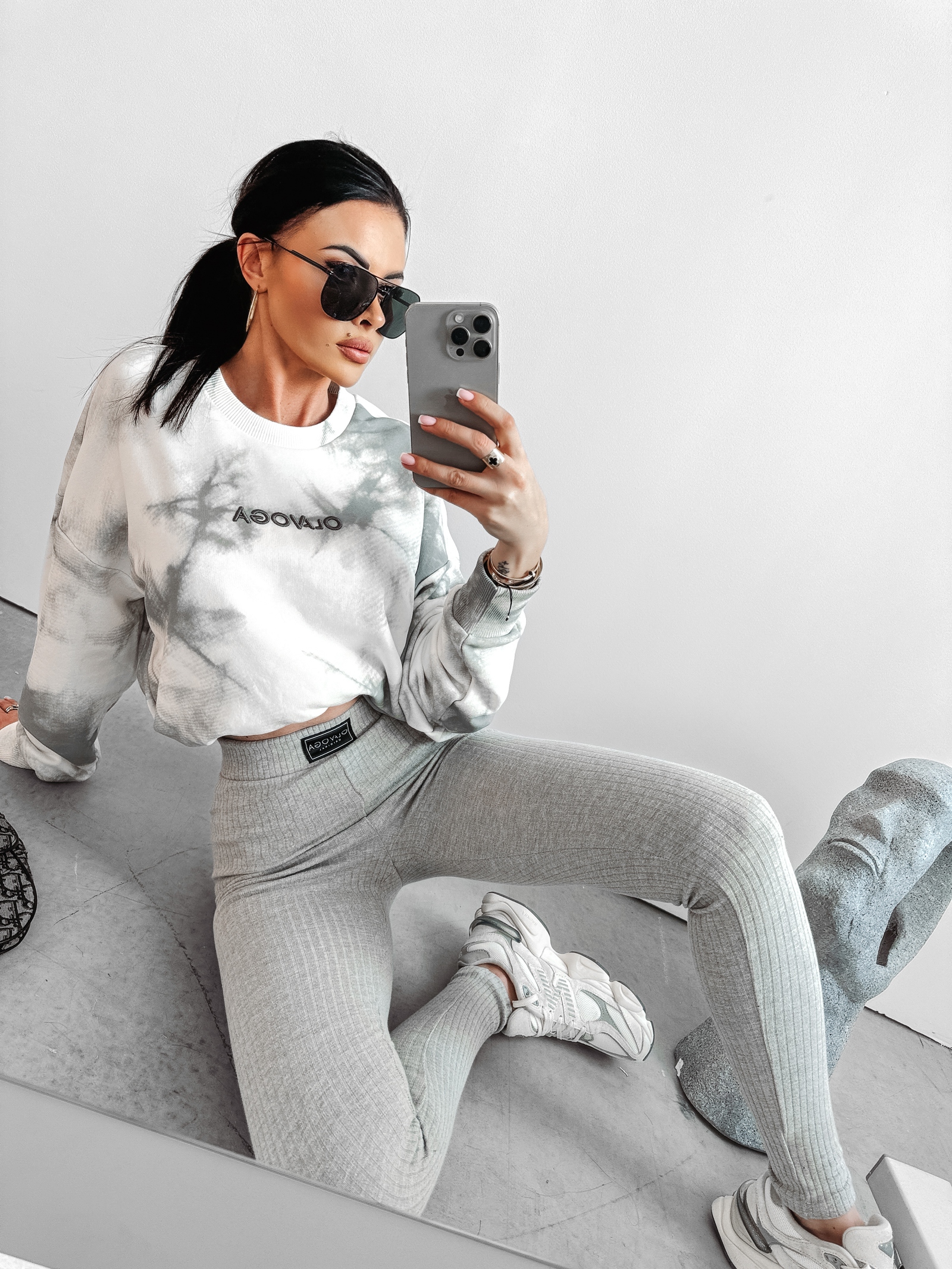 Bluza oversize UNISEX COLM OLAVOGA szara