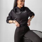 Bluza z kapturem Alivia Ola Voga czarna