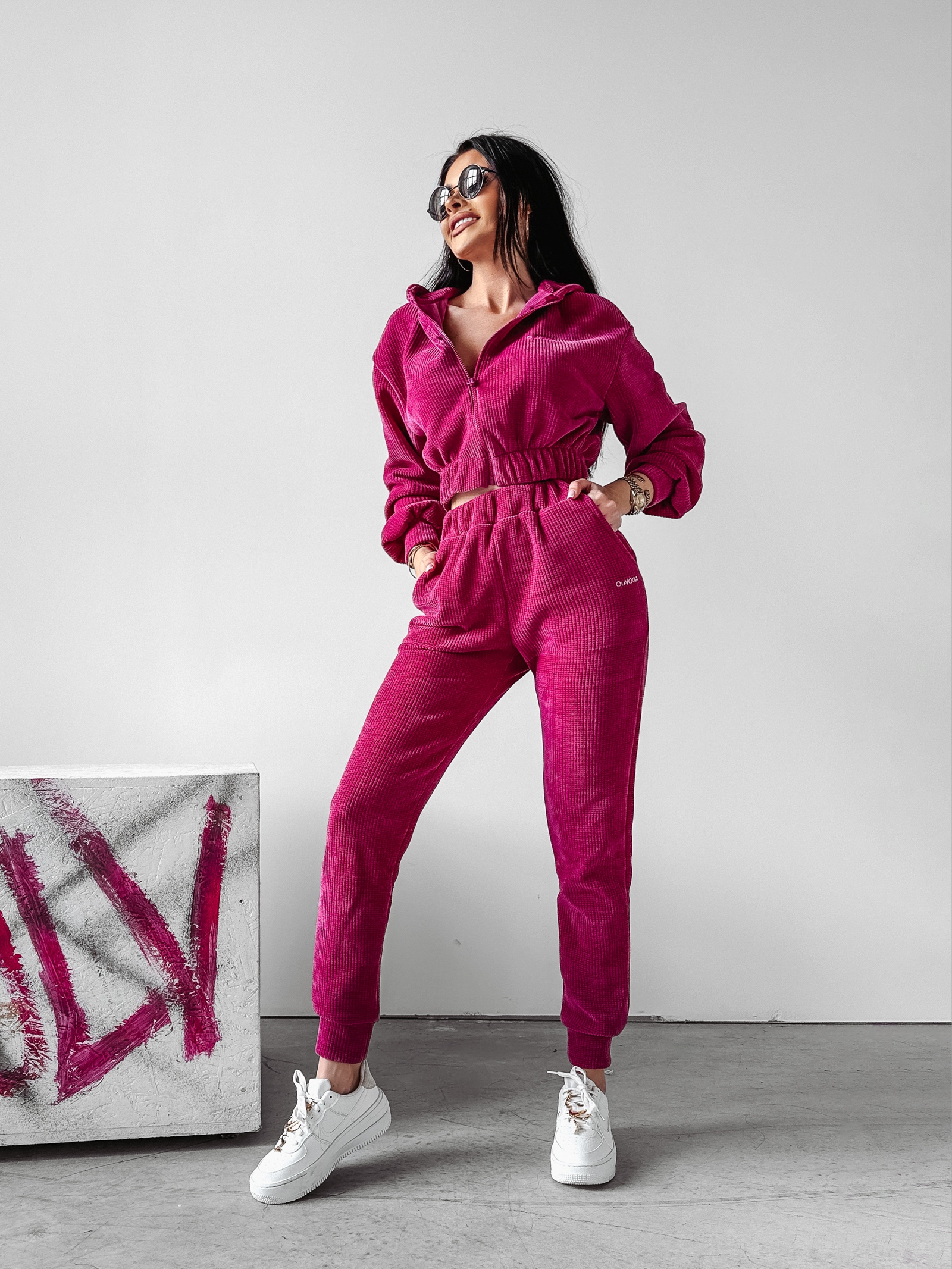 Komplet damski dresowy Prime Ola Voga amarantowy Komplet damski dresowy Prime Ola Voga amarantowy