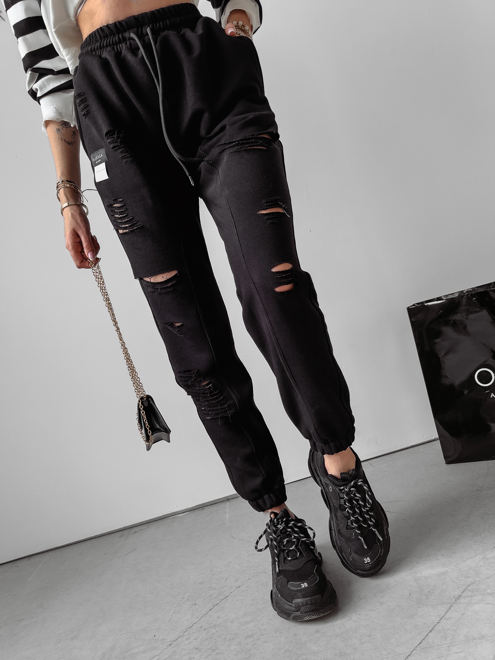 Spodnie sportowe buggy Nasty Ola Voga czarne