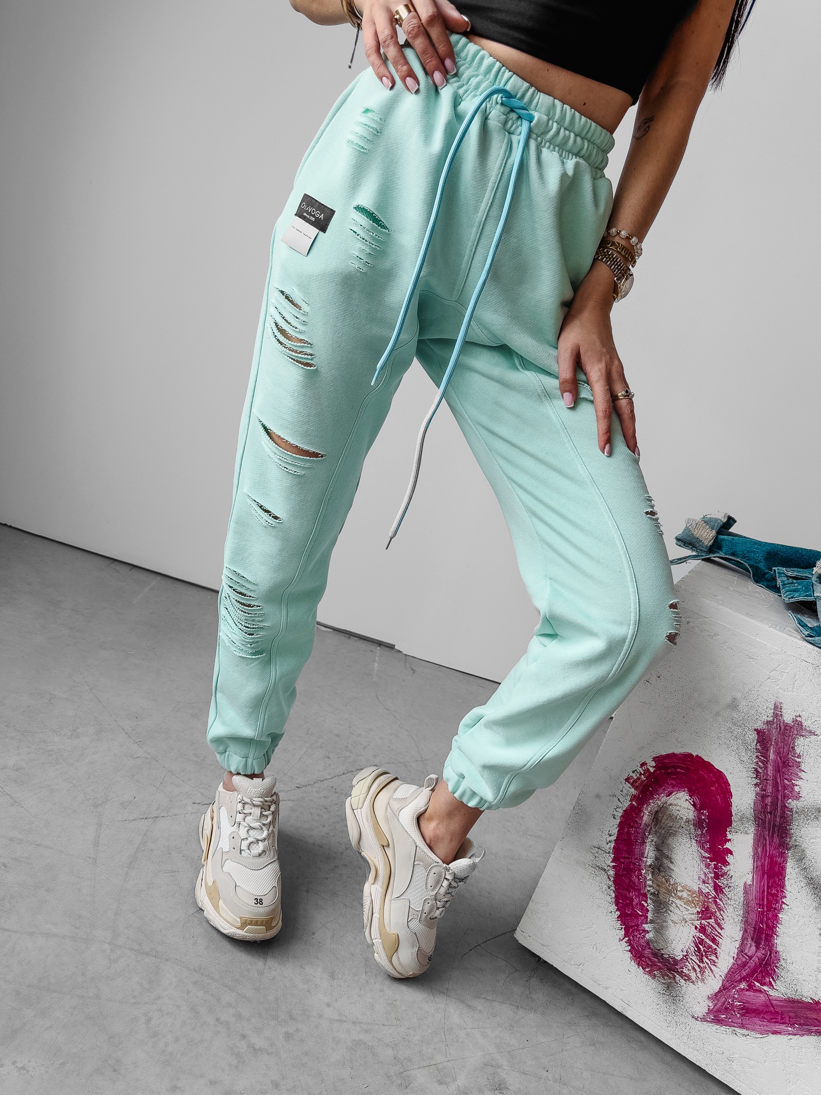 Spodnie sportowe buggy Nasty Ola Voga miętowe