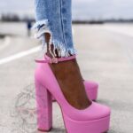 Czółenka na słupku Madam Pinkna różowe