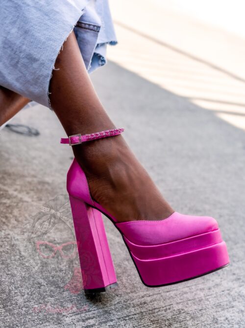 Sandały na platformie Madam Sukses różowe