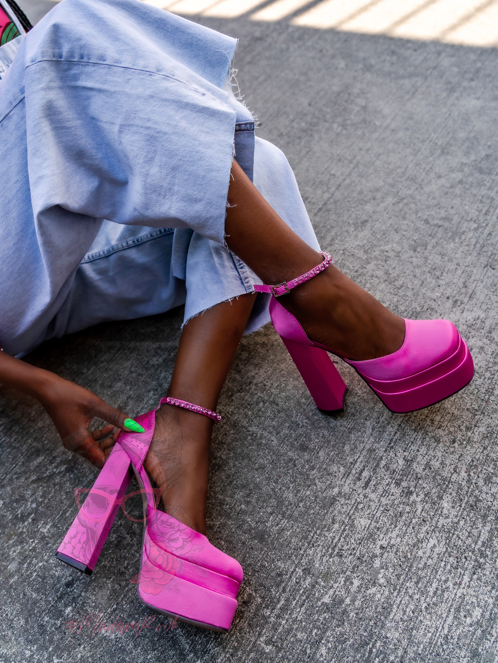 Sandały na platformie Madam Sukses różowe