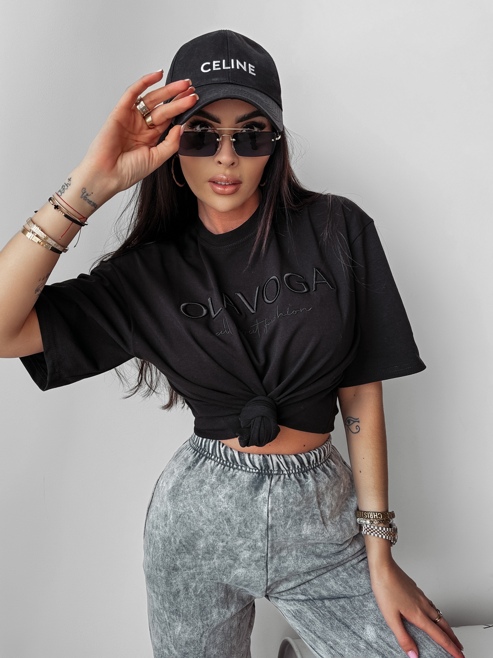 T-shirt klasyczny Asher Ola Voga czarny T-shirt klasyczny Asher Ola Voga czarny