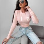 Bluzka dopasowana Vince Ola Voga pudrowa