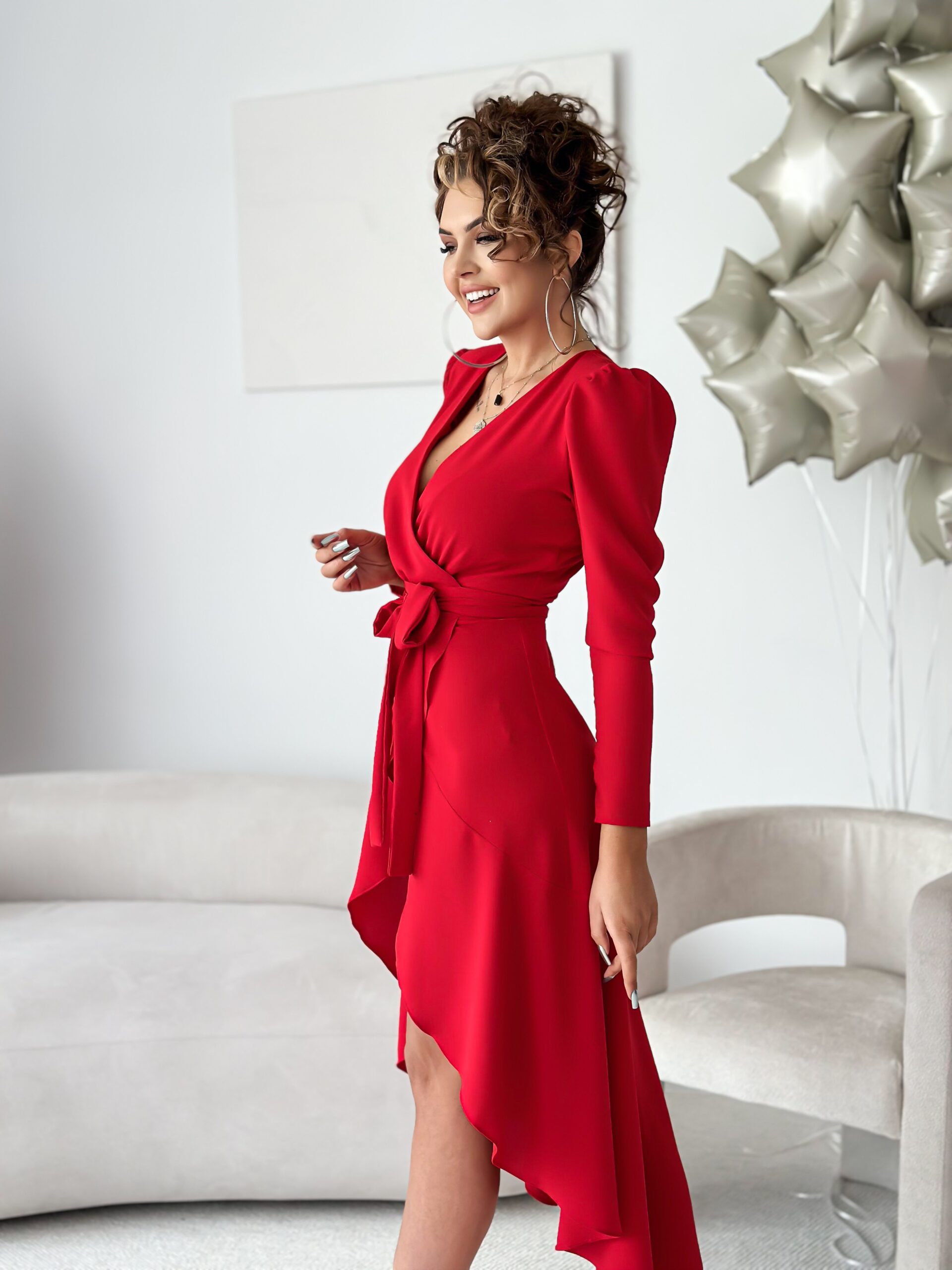 Sukienka podkreślająca talię NB Vabi czerwona