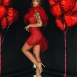 Sukienka cekinowa z tiulem NB Megos czerwona