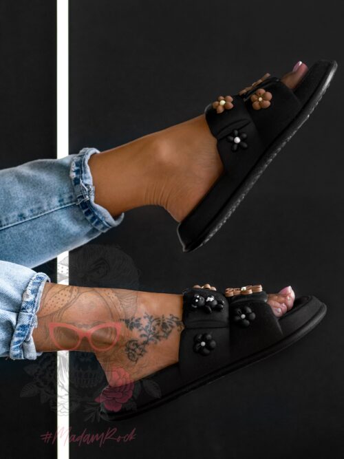 Klapki piankowe z misiami Madam Flobear czarne