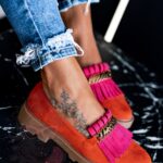 Mokasyny zamszowe Madam Selutto pomarańczowe