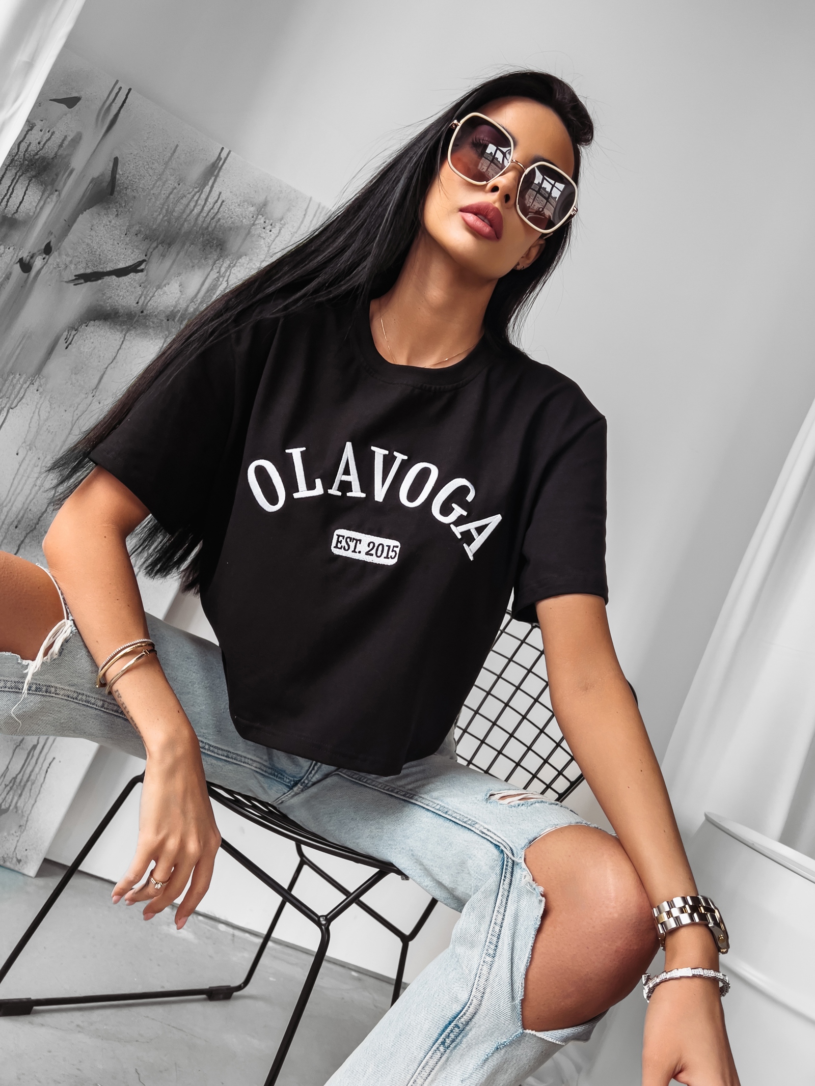 T-shirt oversize klasyczny Issue Ola Voga czarny