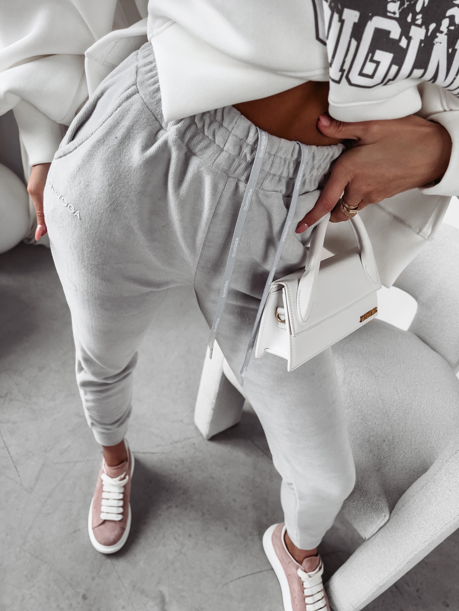 Spodnie dresowe welurowe Supra Ola Voga j.szare