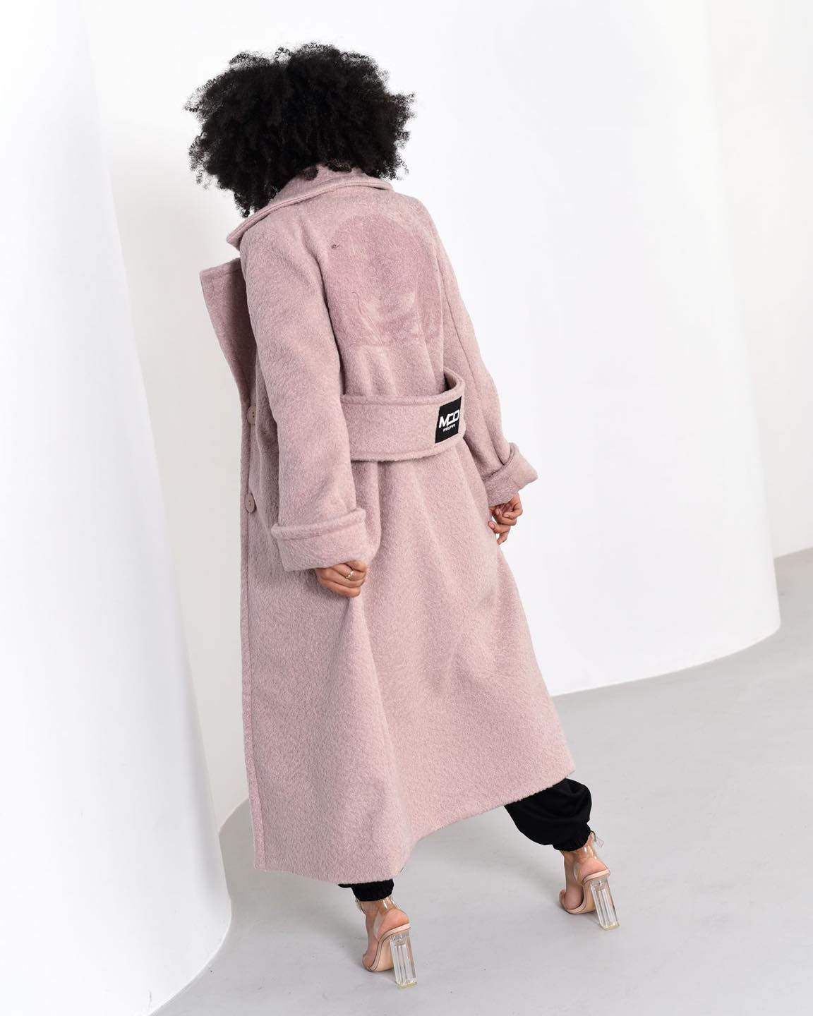 Płaszcz z baranka MC DOLLY pudrowy