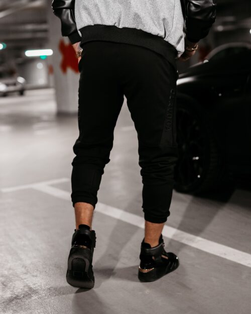 Spodnie dresowe męskie Forest Ola Voga czarne