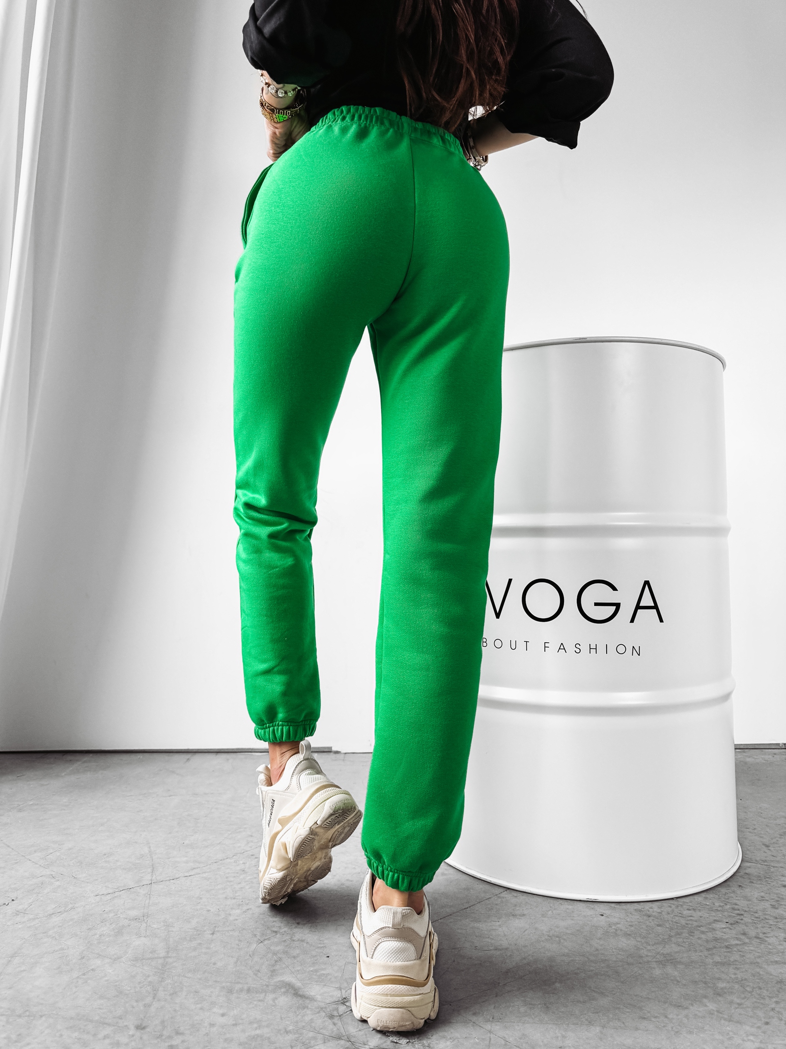 Spodnie sportowe dzianinowe Ambros Ola Voga zielone Spodnie sportowe dzianinowe Ambros Ola Voga zielone