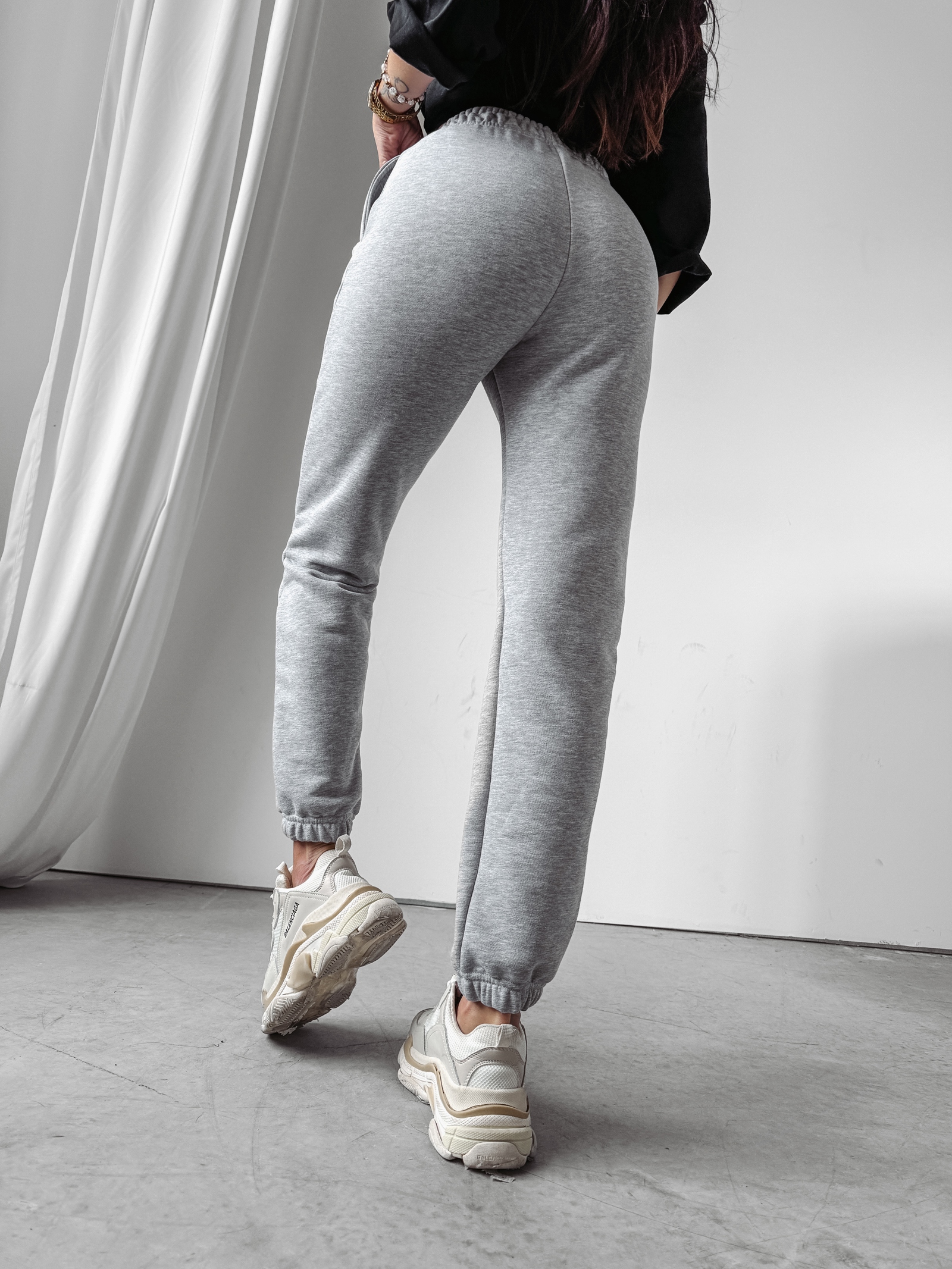 Spodnie sportowe dzianinowe Ambros Ola Voga szare