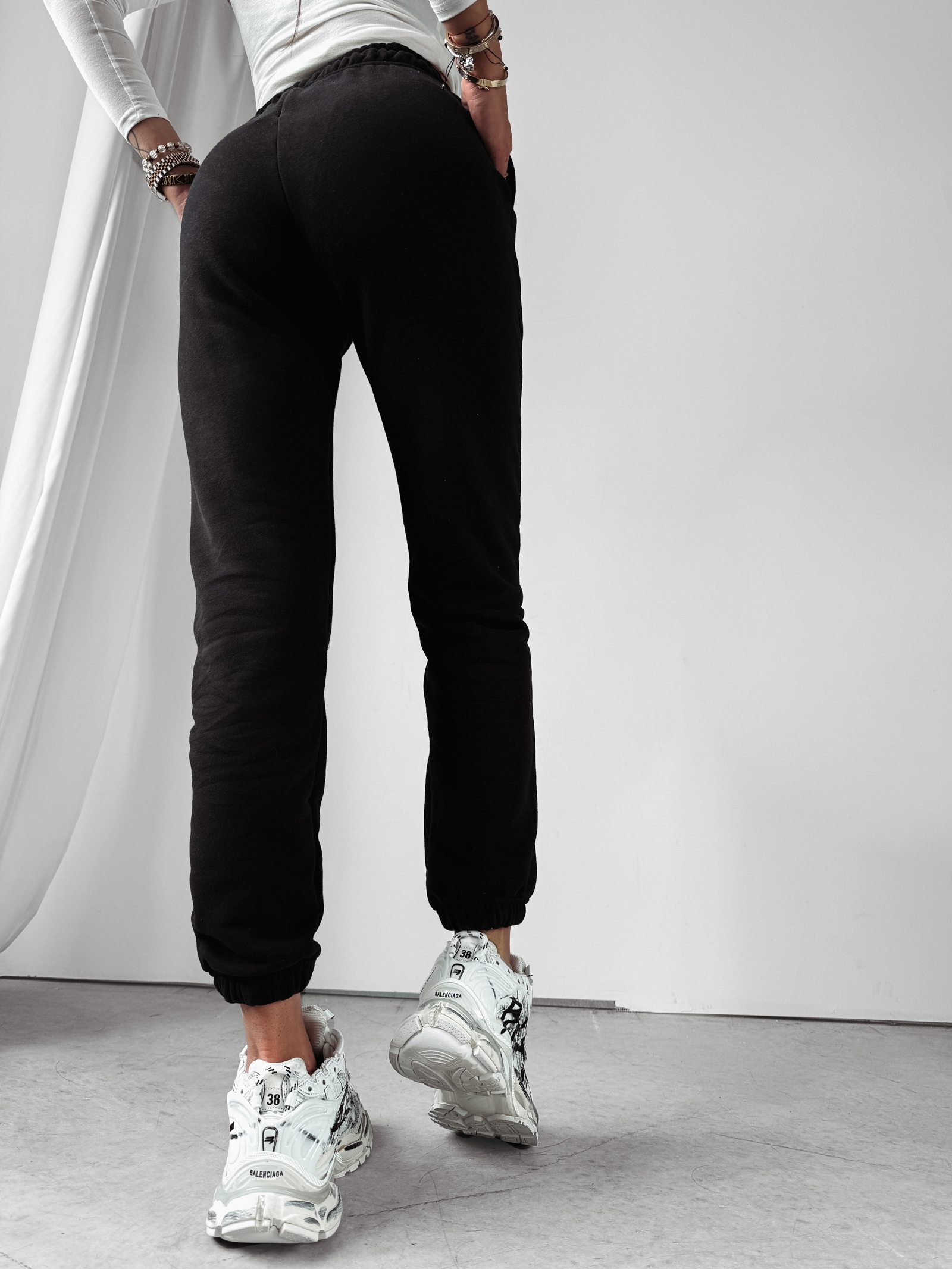 Spodnie sportowe dzianinowe Ambros Ola Voga czarne