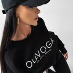 Bluza klasyczna z logo Creme Ola Voga czarna