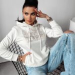 Bluza kangurka z nadrukiem Kiki Ola Voga ecru