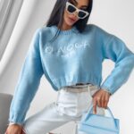 Sweter z poszarpaniem Karo Ola Voga błękitny