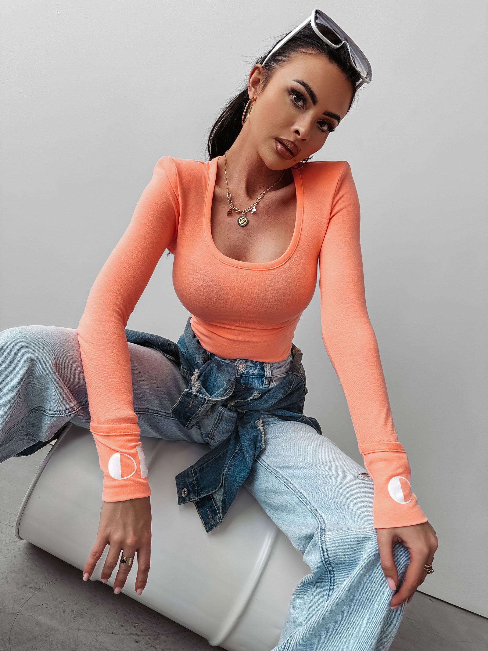 Bluzka gładka BASIC Fate Ola Voga łososiowa Bluzka gładka BASIC Fate Ola Voga łososiowa