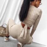 Top dopasowany Emeli Ola Voga beżowy