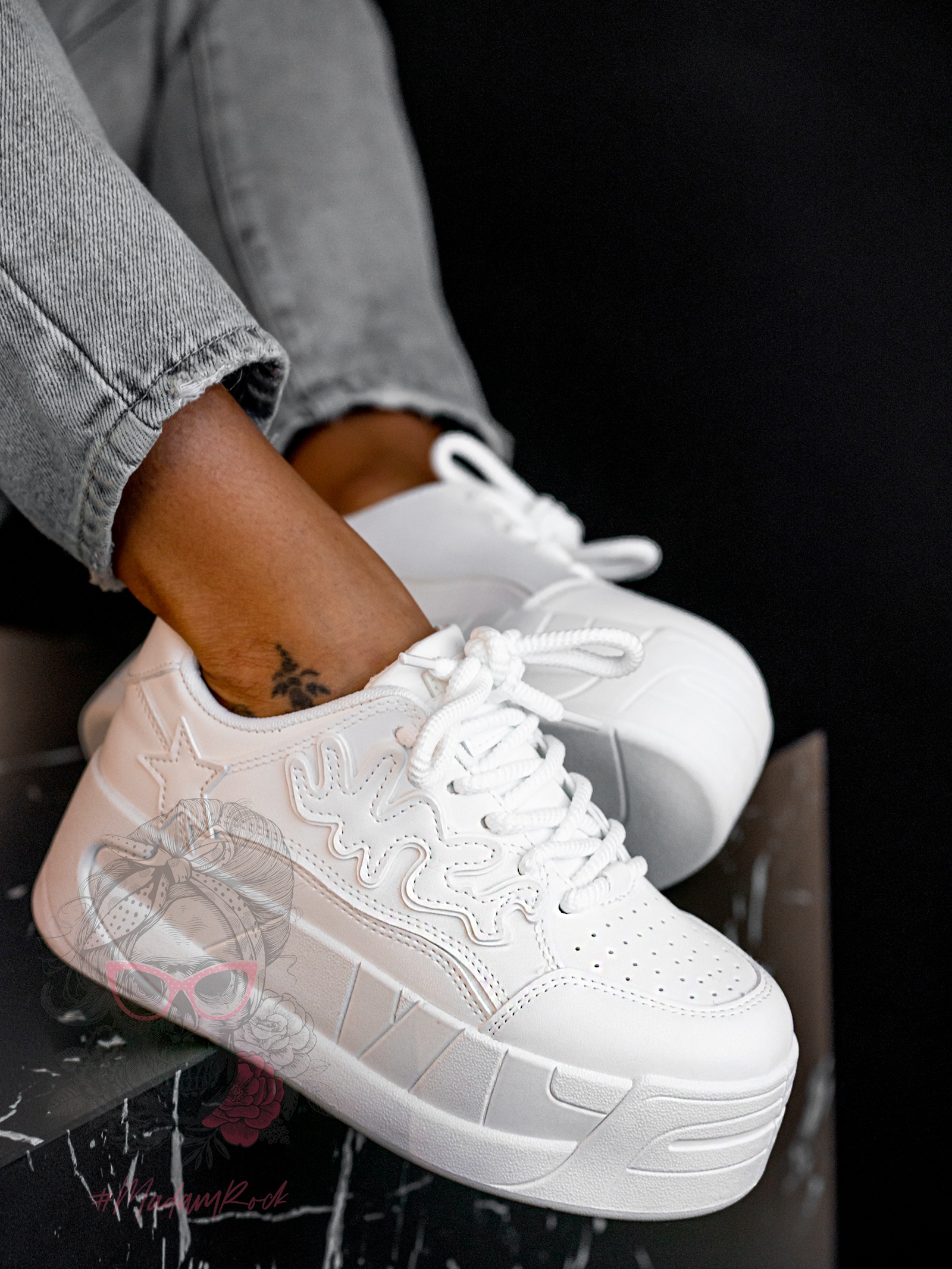 Buty sportowe na platformie Madam Zegos białe Buty sportowe na platformie Madam Zegos białe