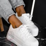 Buty sportowe na platformie Madam Zegos białe