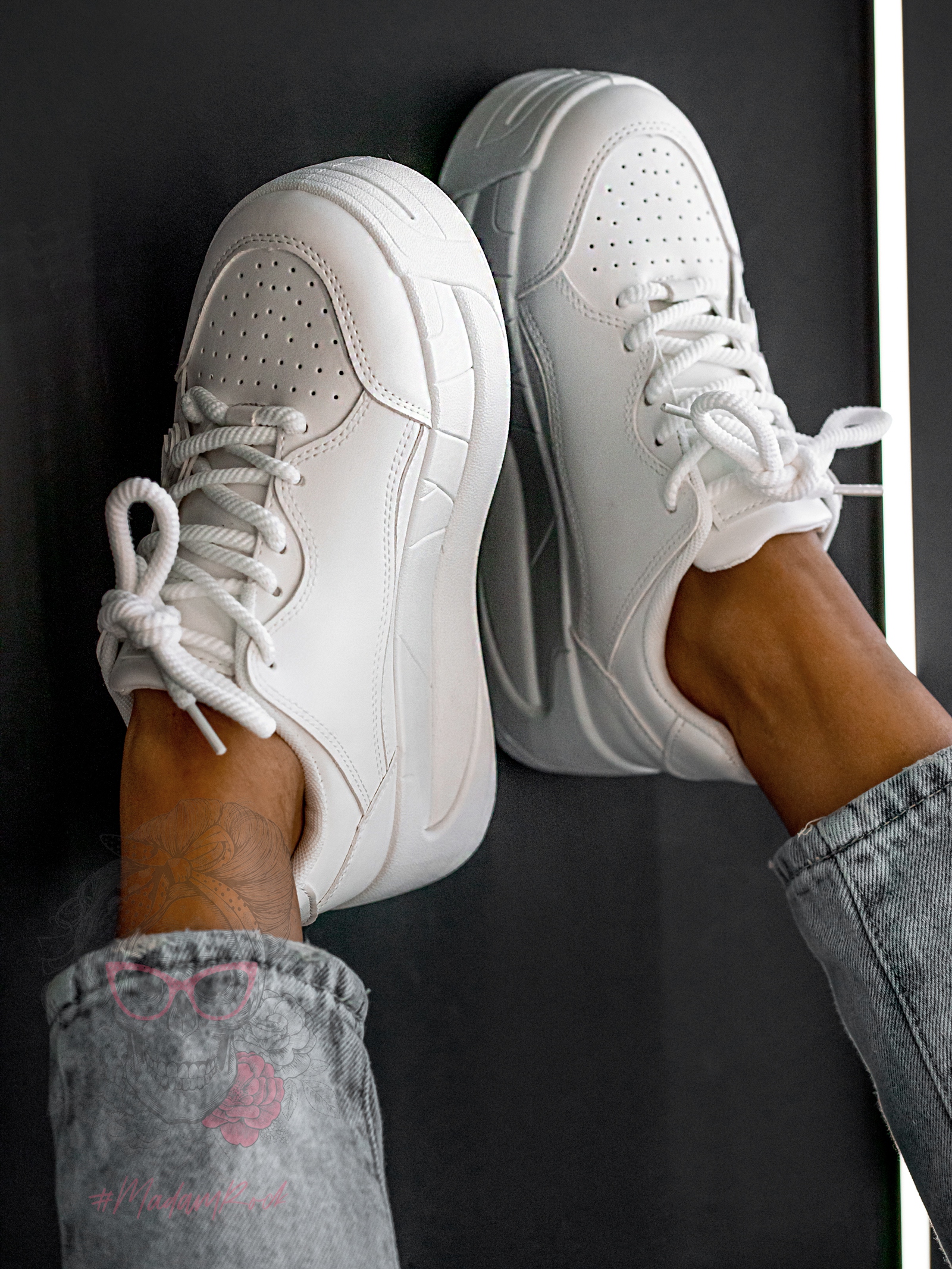 Buty sportowe na platformie Madam Zegos białe Buty sportowe na platformie Madam Zegos białe