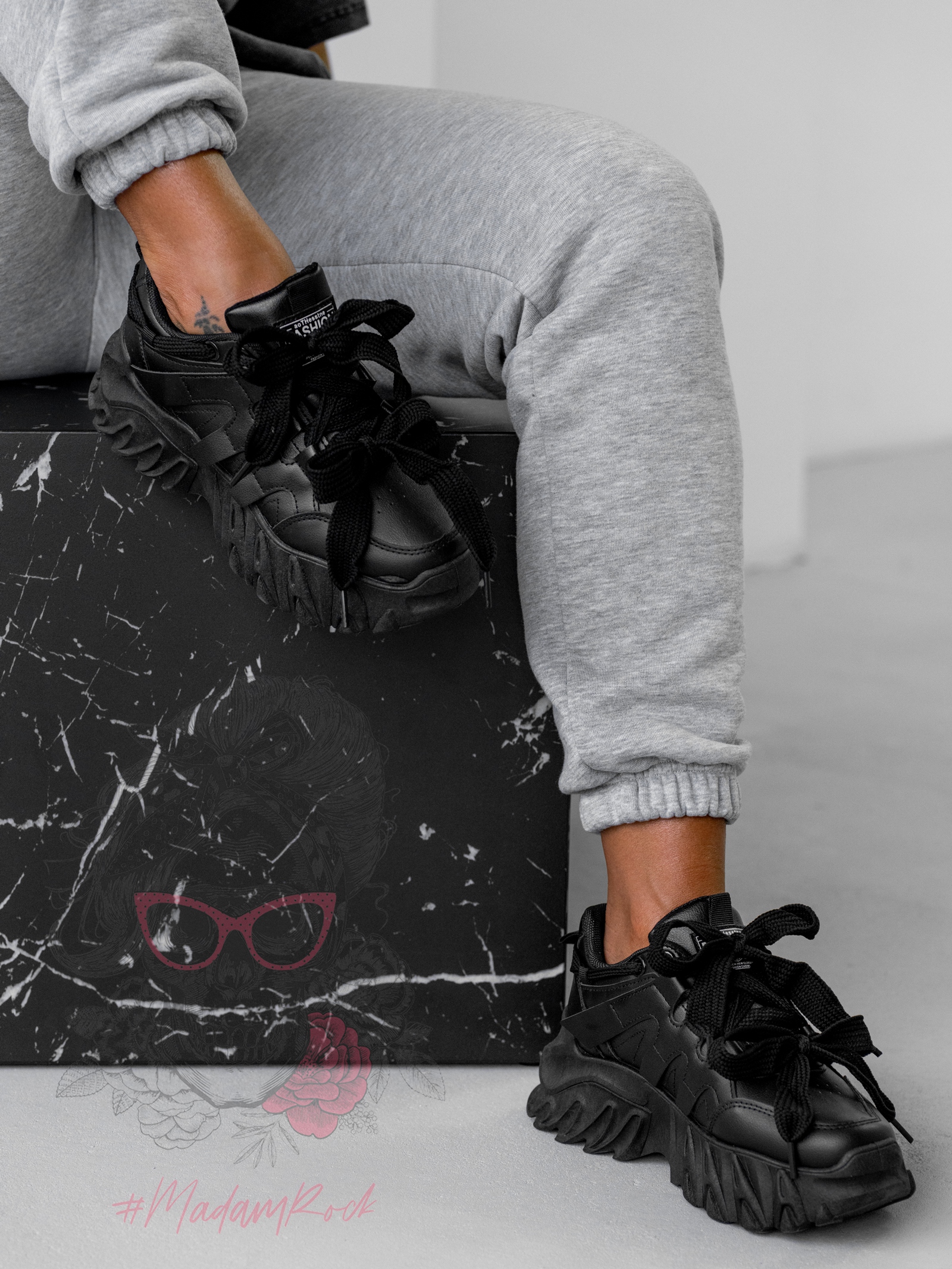 Buty sportowe na platformie Rock Totto czarne