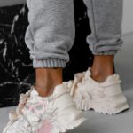 Buty sportowe na platformie Rock Totto beżowe