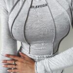 Bluzka z przeszyciami Rare Ola Voga szara