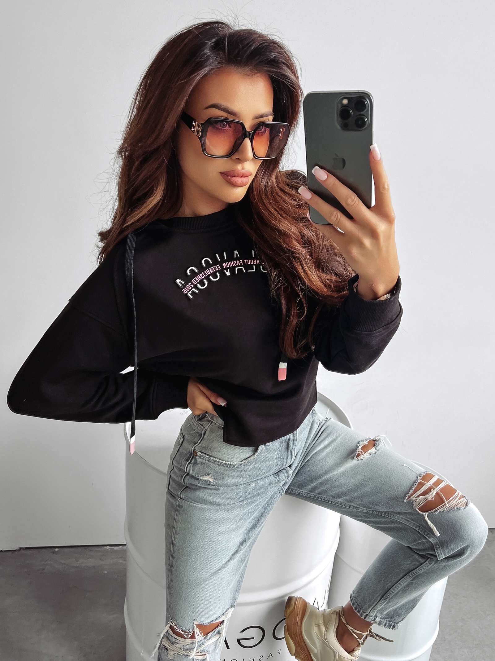 Bluza krótka Carnation Ola Voga czarna