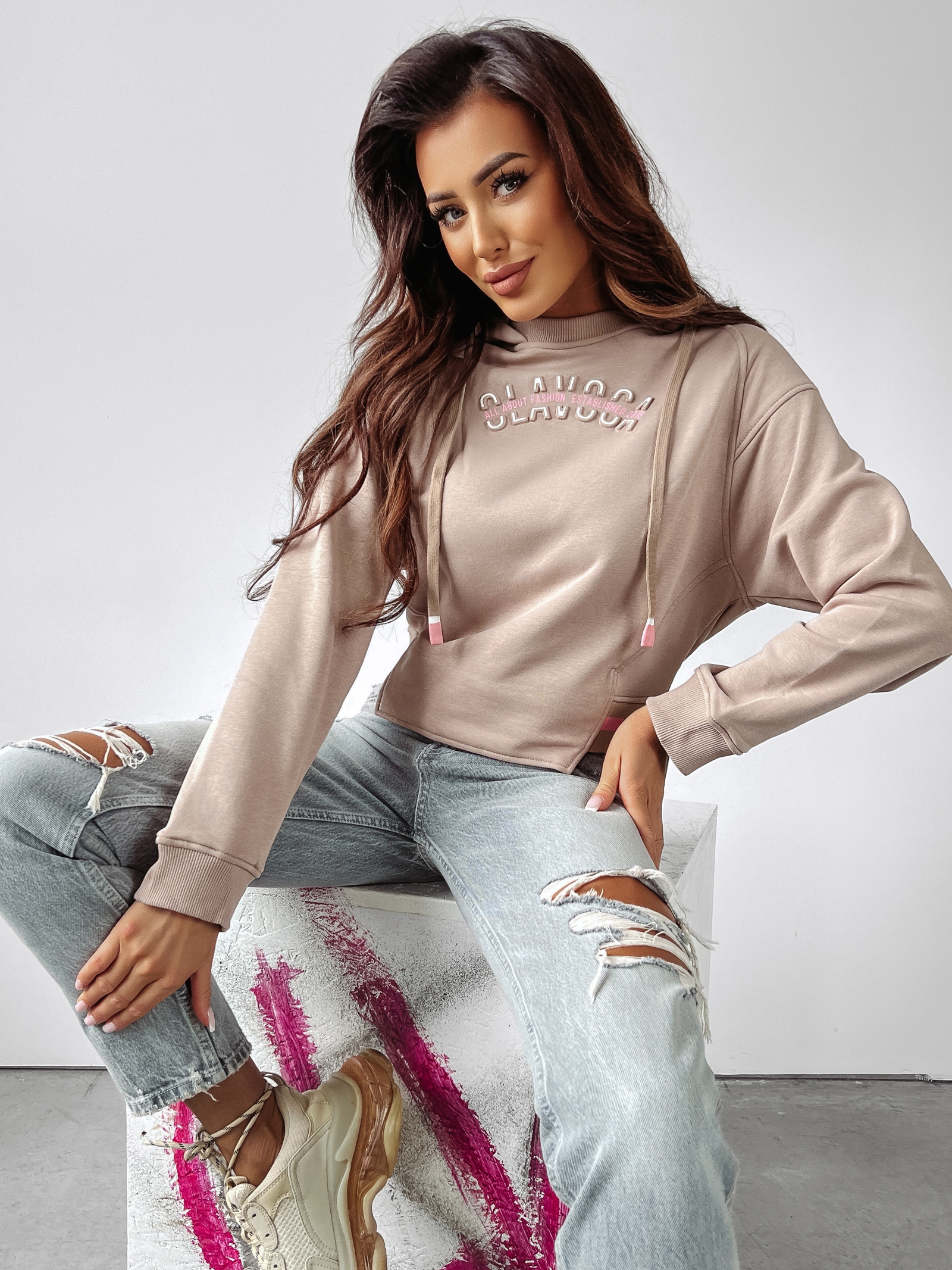 Bluza krótka Carnation Ola Voga beżowa